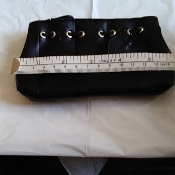 Ladies Wallet - Picture 5 of 7